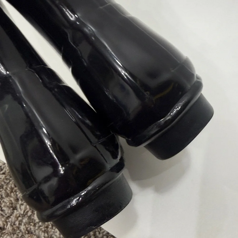 Hunter Boots Original Back Adjust Gloss tall black size Men’s 7 women’s 8. .